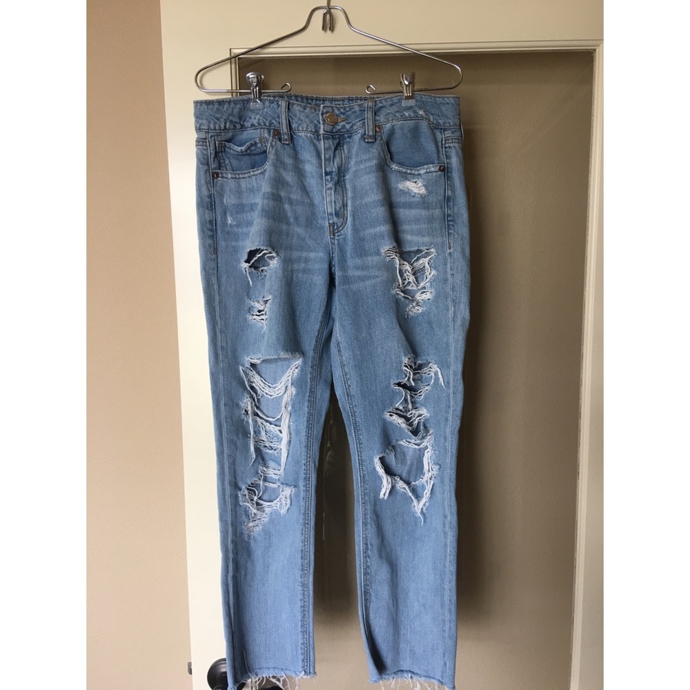 American Eagle High Waisted Jeans SZ 8 SHORT